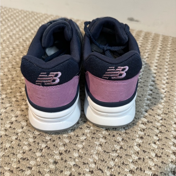 Women’s New Balance 997H Shoes - Brand new! - Picture 4 of 7